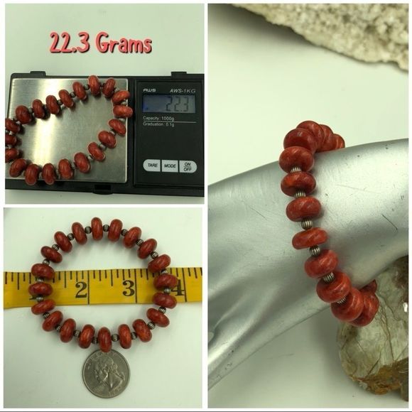 Q.T. 925 Donut Shaped Coral & STER Beads Bracelet - Picture 4 of 7